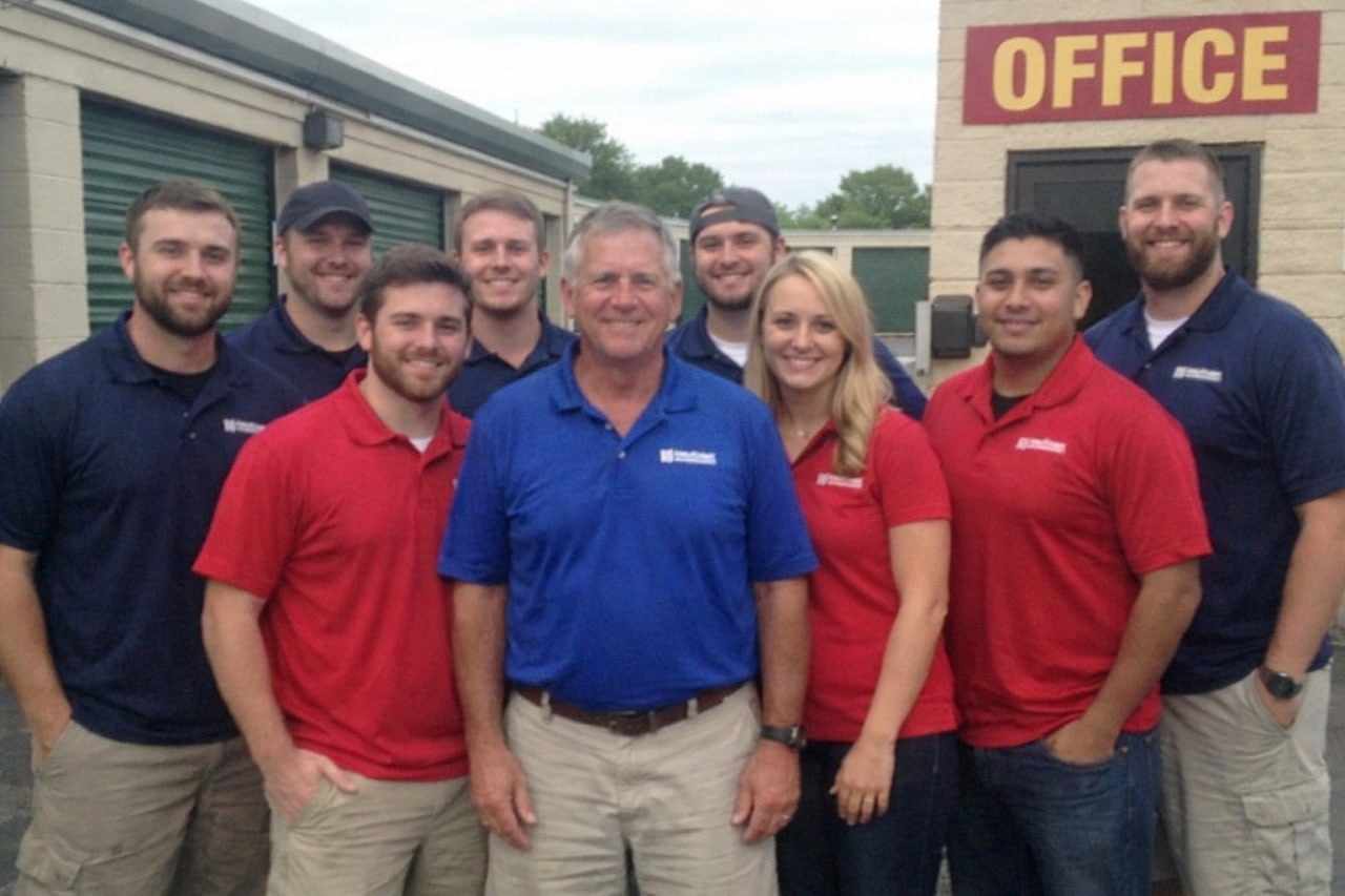 Water damage restoration professionals in Alhambra, CA